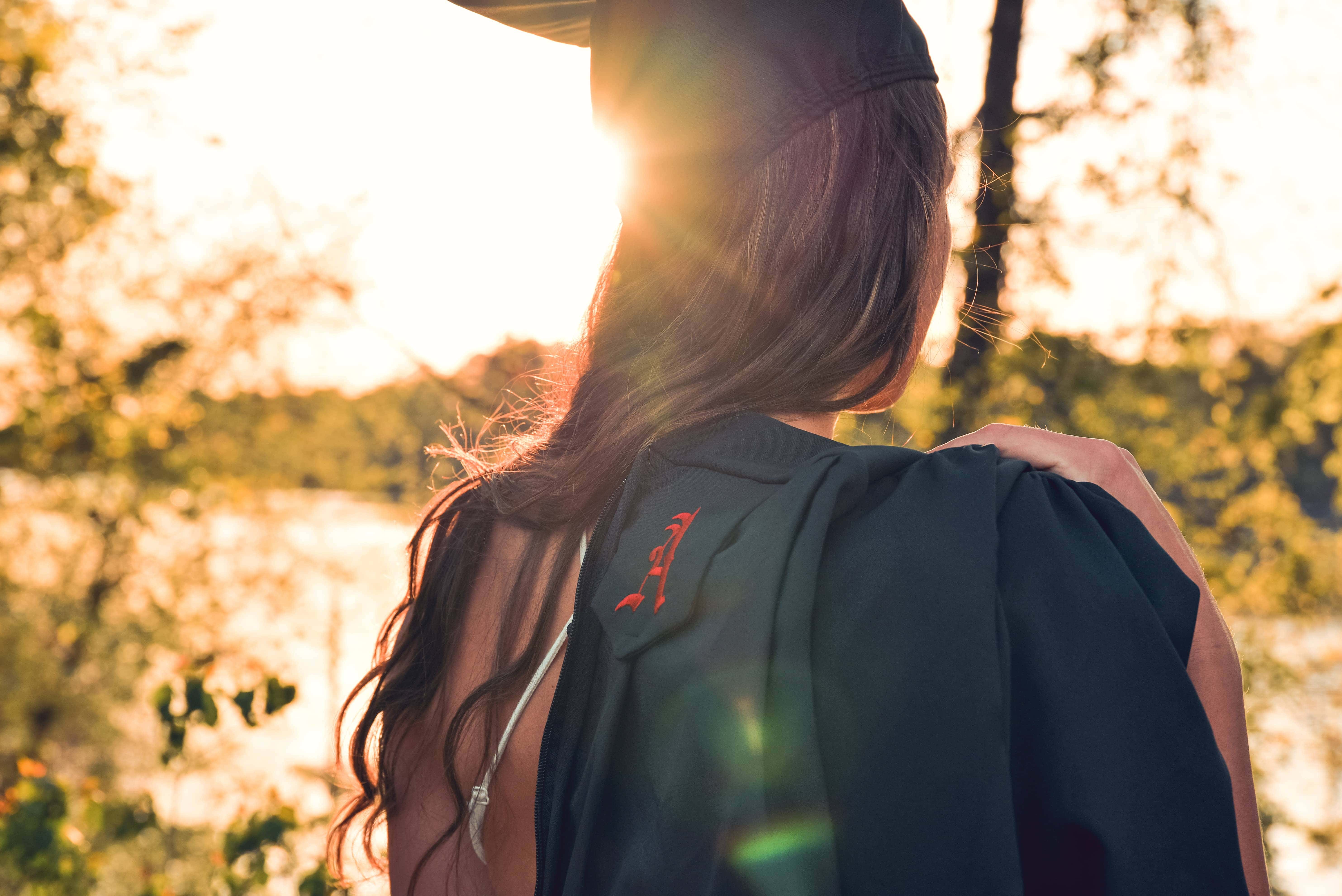 Gold Jewellery You Need to Wear in 2023 - Sunset Desires