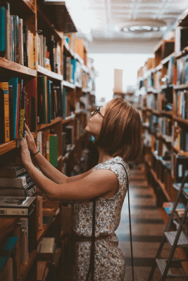 2019 English Language / Literature Scholarships