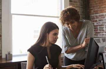 student completing summer internship